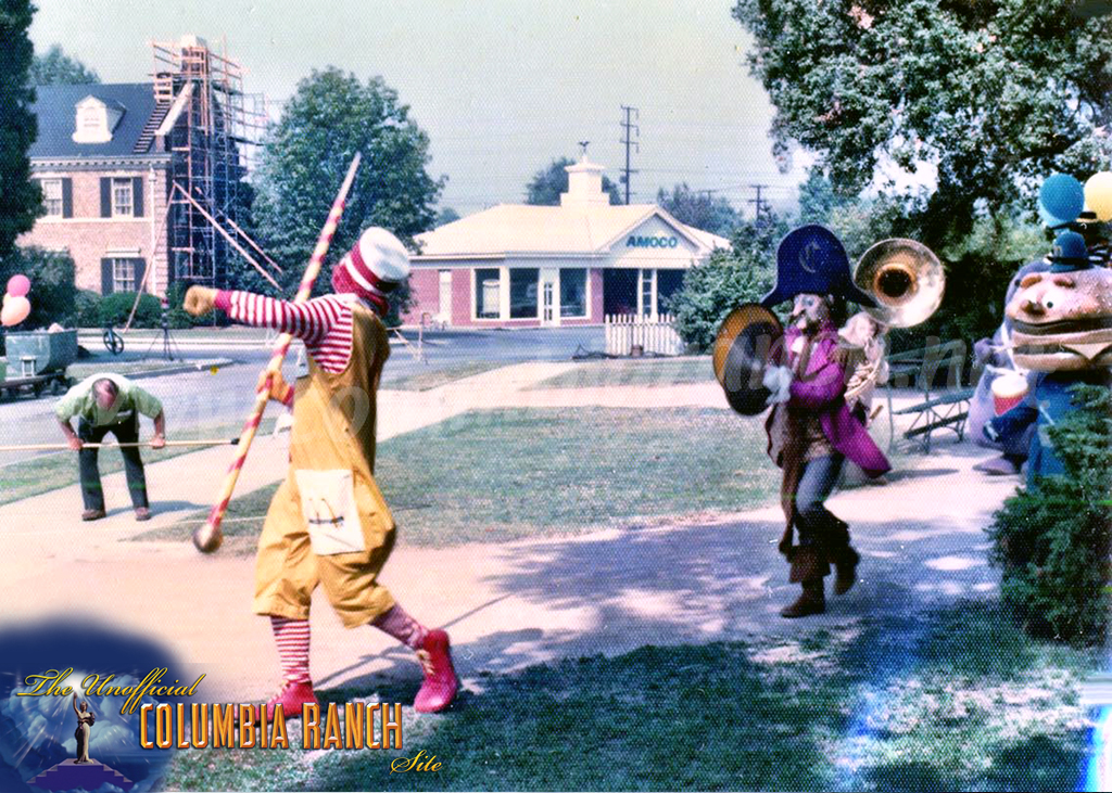 Marching Band 1975 d.jpg